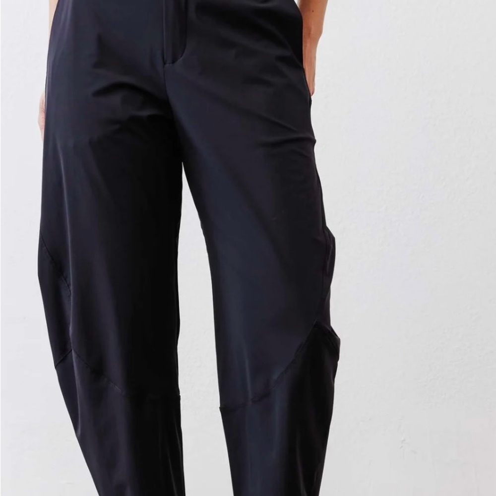 The Petite Wide-Ish Pants (Black) new with tags